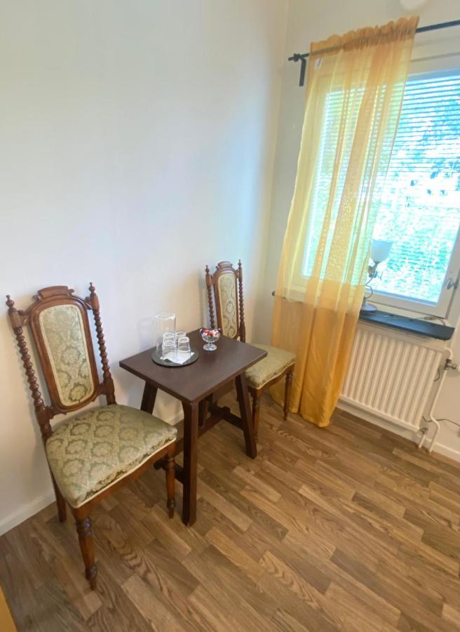 Gullringens Vaerdshus & Hotell Zewnętrze zdjęcie