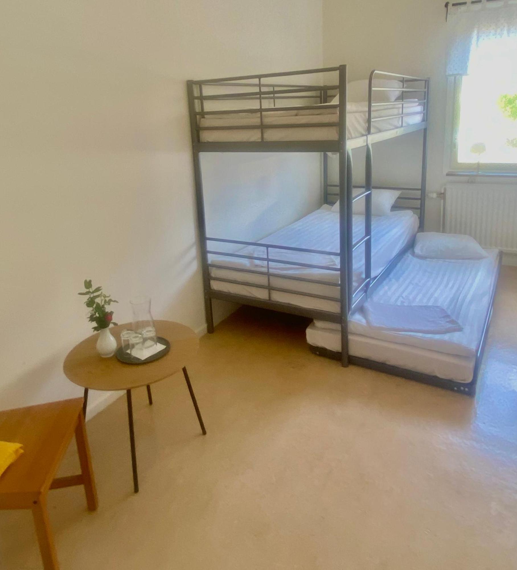 Gullringens Vaerdshus & Hotell Zewnętrze zdjęcie